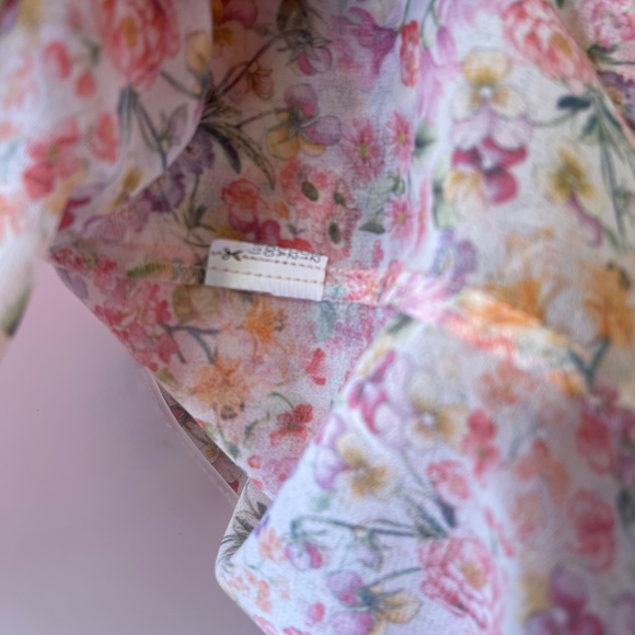 Zara | Chiffon Micro Ditsy Floral Peplum Bell Sleeve Lightweight Summer Blouse - Picture 14 of 15